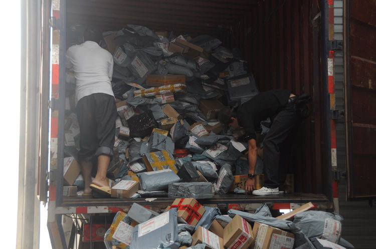 24小时超24万人爆仓！揭秘加密货币市场大震荡真相