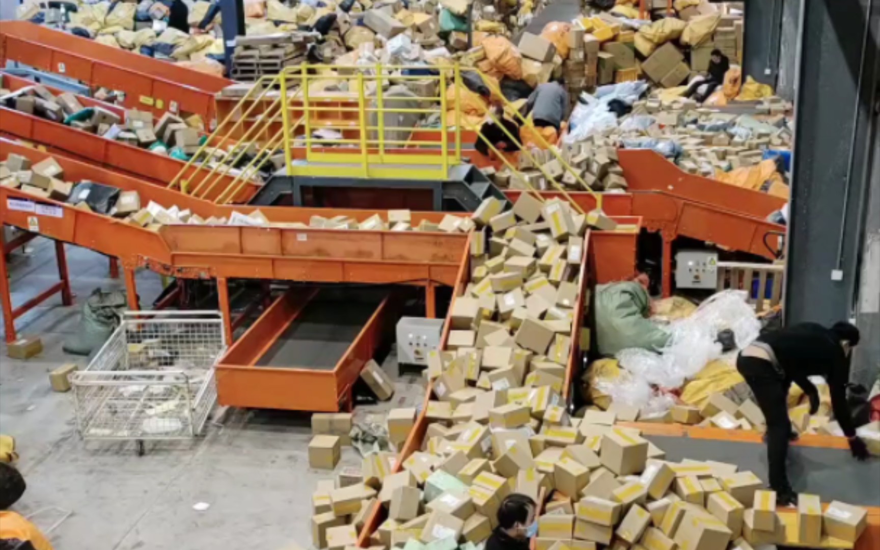 美联储重磅来袭！比特币突变！超9万人爆仓！